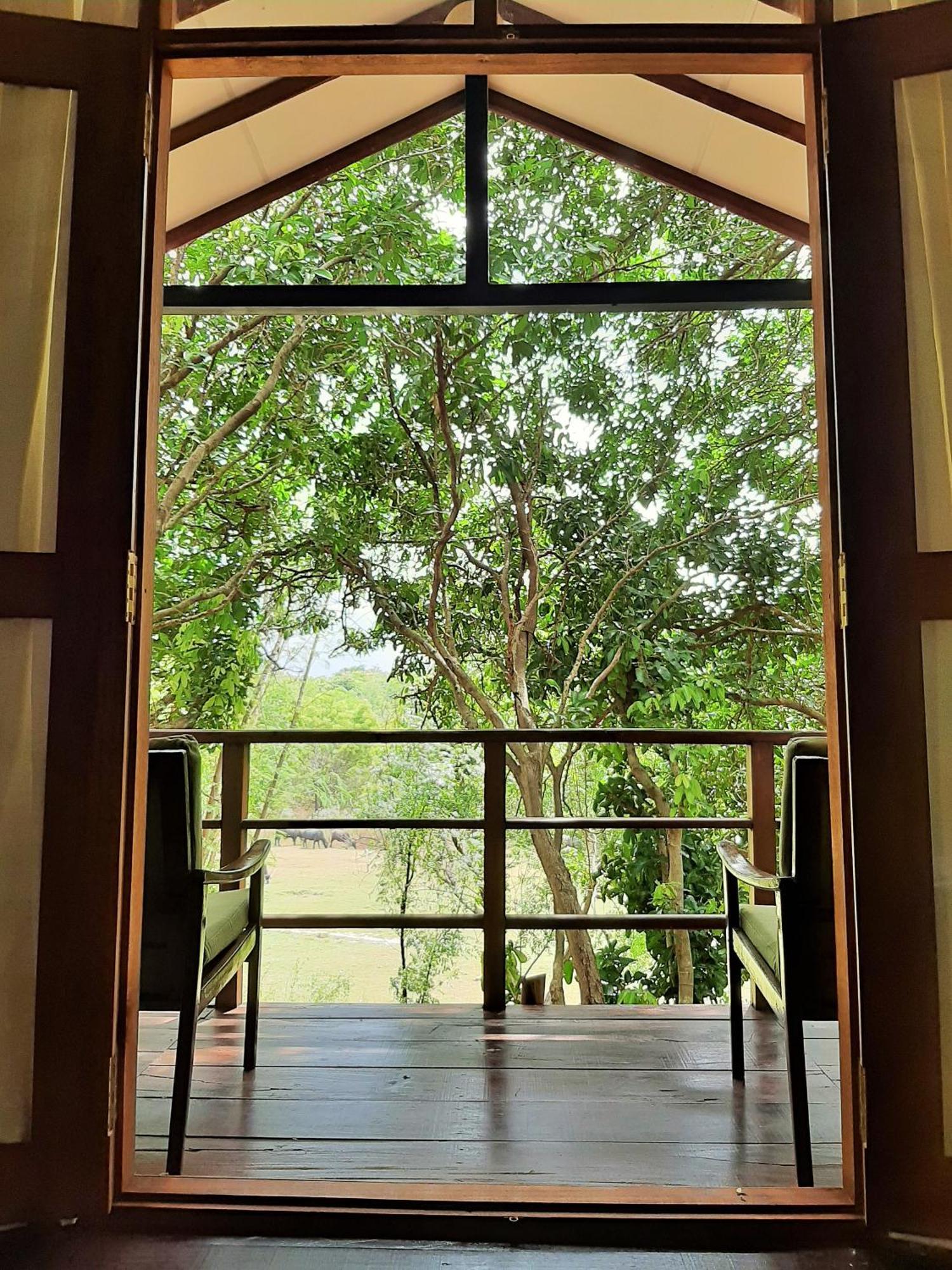 Elephant Lodge Удавалаве Экстерьер фото